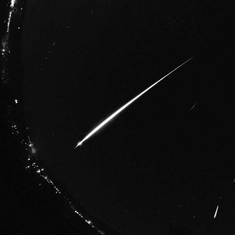 Feuerkugel um 22:00:00 Uhr UTC